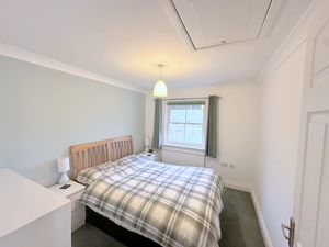 Oyster Tank Road- click for photo gallery